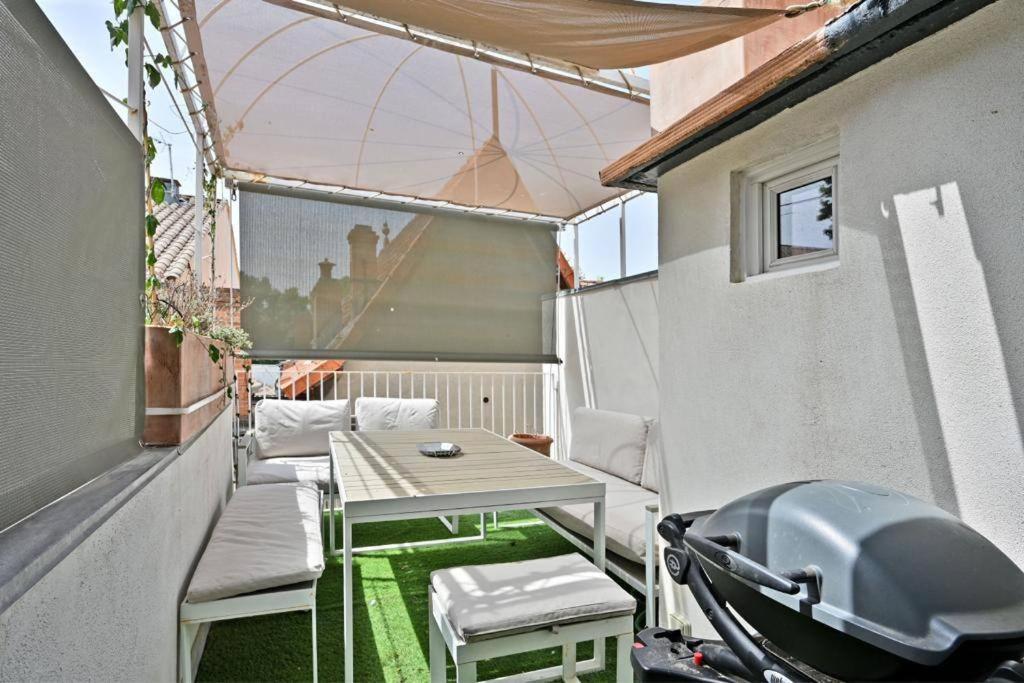 Appartement Le Saint-laurent - Parking Gratuit - Terrasse - Wi-fi Avignon